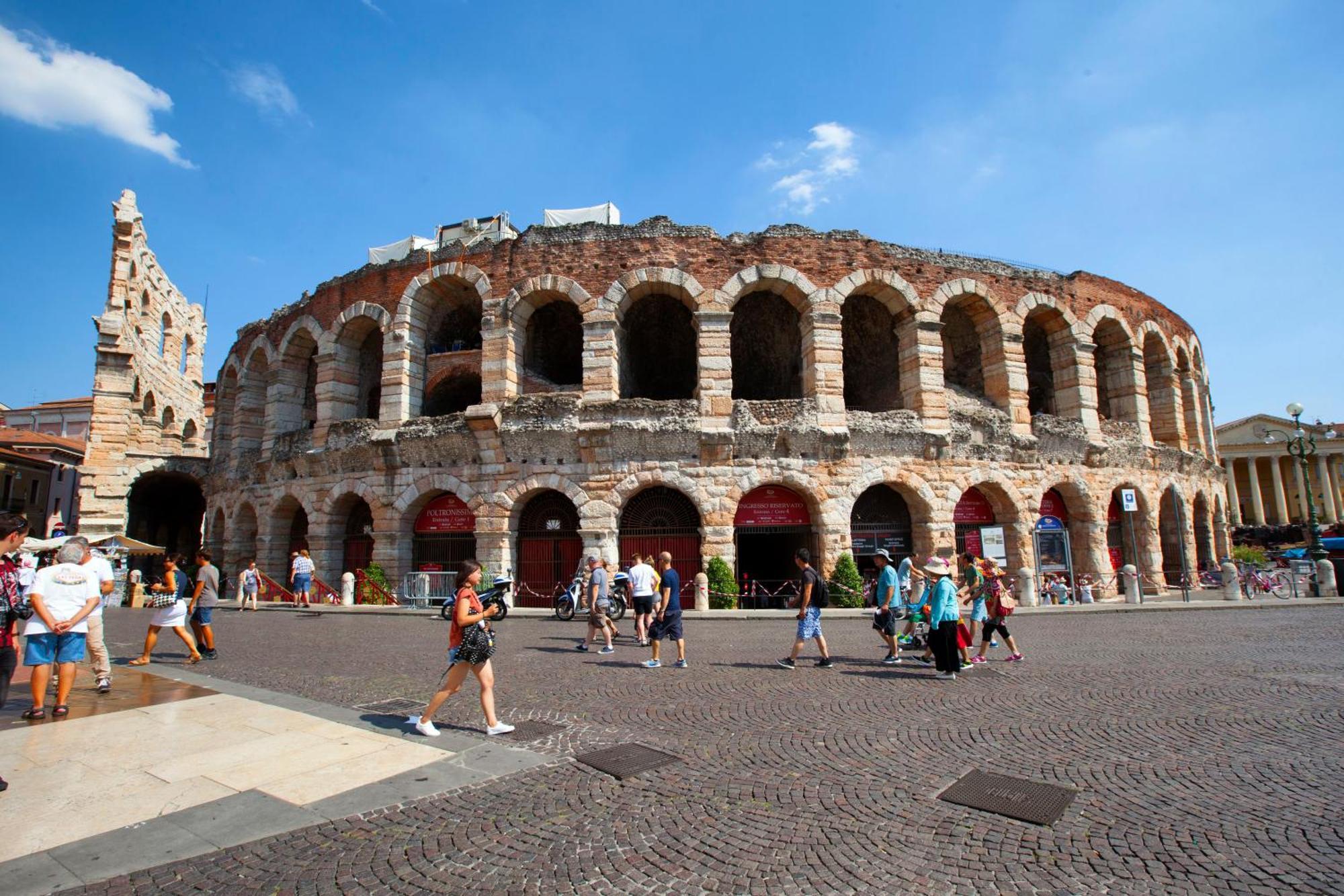 Oriana Homel Verona Ngoại thất bức ảnh